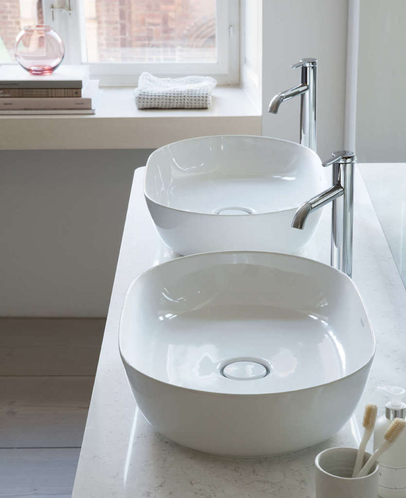 Duravit Piatti Doccia Ceramica.Superfici Opache Duravit Con Base Minerale Durasolid Area